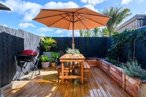 Photo of property in 61 Ivy Nola Way, Henderson, Auckland, 0612