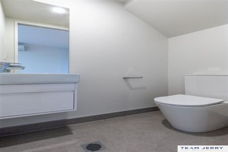 Photo of property in 27 Tieke Lane, Massey, Auckland, 0614