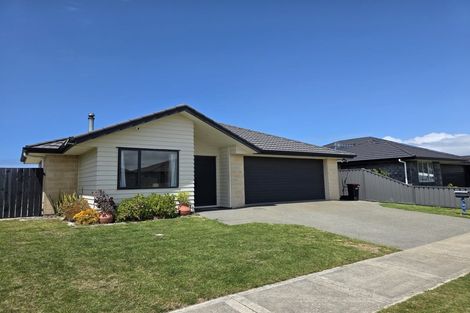 Photo of property in 6 Manganui Place, Te Awa, Napier, 4110