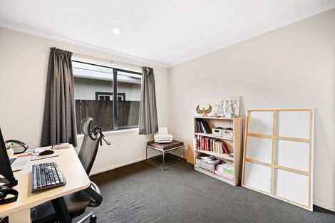 Photo of property in 35 Lyon Street, Frankton, Hamilton, 3204