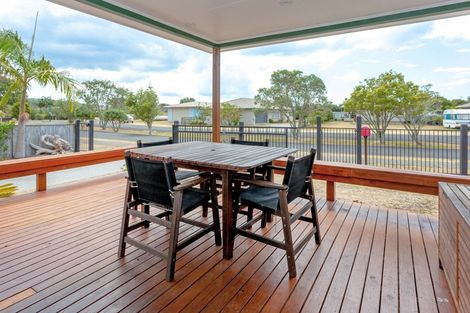 Photo of property in 36 Charles Green Drive, Cooks Beach, Whitianga, 3591