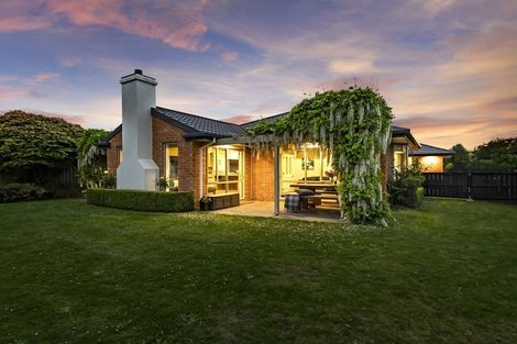 Photo of property in 18 Glenwood Drive, Prebbleton, 7604