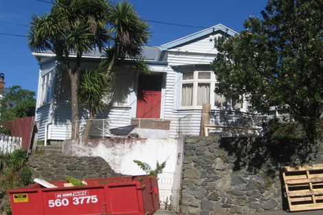 Photo of property in 17 Reuben Avenue, Brooklyn, Wellington, 6021