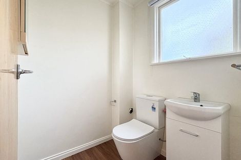 Photo of property in 12-14 York Street, Kaiti, Gisborne, 4010