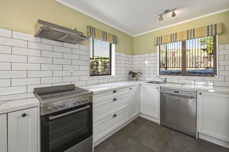 Photo of property in 26 Tawavale Street, Pukehangi, Rotorua, 3015