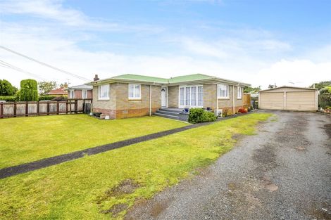 Photo of property in 12 Kerry Place, Papakura, 2110