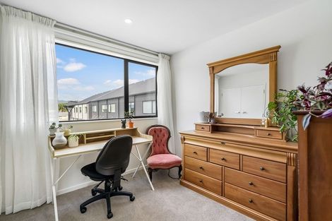Photo of property in 35 Ivy Nola Way, Henderson, Auckland, 0612