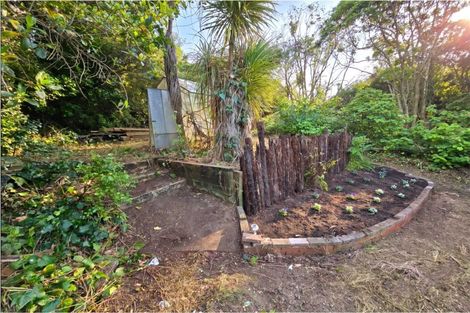 Photo of property in 73 Valley Road, Paraparaumu, 5032