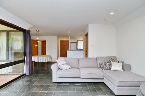 Photo of property in 2/16 Owens Terrace, Upper Riccarton, Christchurch, 8041