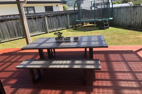 Photo of property in 38 Talbot Grove, Trentham, Upper Hutt, 5018