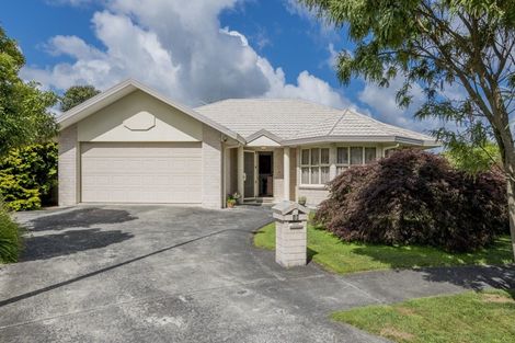 Photo of property in 12 Gimblett Court, Levin, 5510