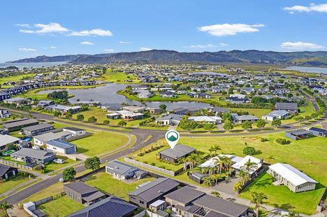 Photo of property in 101 Kelly Jade Avenue, Matarangi, Whitianga, 3592