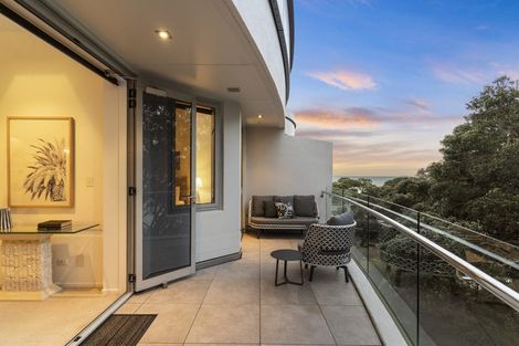 Photo of property in 1/7 The Promenade, Takapuna, Auckland, 0622
