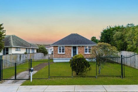 Photo of property in 80 Mcannalley Street, Manurewa East, Auckland, 2102