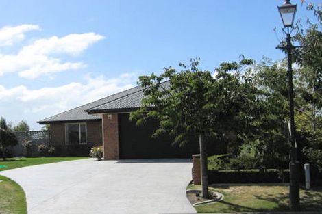 Photo of property in 10 Raphael Close, Rolleston, 7614