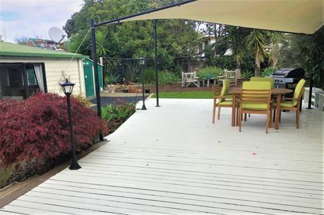 Photo of property in 52 Taihiki Road, Clarks Beach, 2122