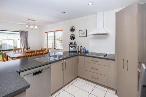 Photo of property in 8 Rata Avenue, Huntly, 3700