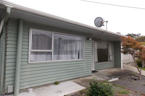 Photo of property in 100a Broderick Road, Johnsonville, Wellington, 6037