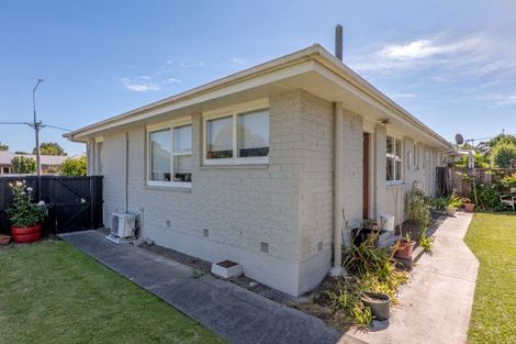 Photo of property in 3/108 Staveley Street, Avonhead, Christchurch, 8042