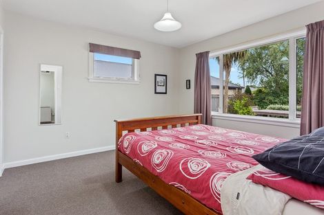 Photo of property in 5 Bentley Street, Russley, Christchurch, 8042