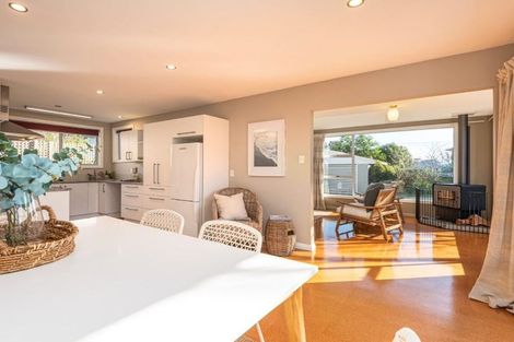 Photo of property in 39a Main Road, Redcliffs, Christchurch, 8081