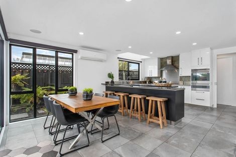 Photo of property in 15 Jane Deans Close, Riccarton, Christchurch, 8011