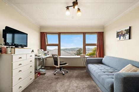 Photo of property in 15 Middleton Road, Kew, Dunedin, 9012