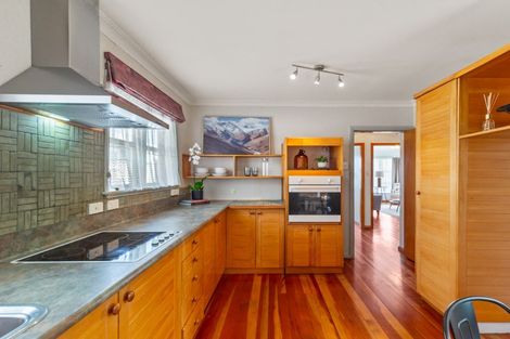 Photo of property in 6 Chester Street, Levin, 5510