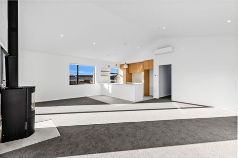 Photo of property in Northlake, 17b Linnburn Road, Wanaka, 9305