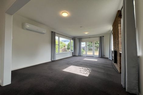 Photo of property in 71 Glandovey Road, Fendalton, Christchurch, 8052