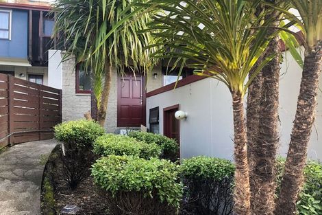 Photo of property in 99 Churton Drive, Churton Park, Wellington, 6037