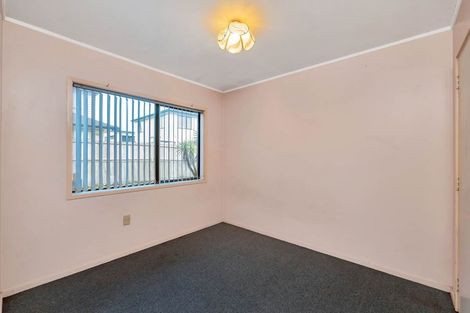Photo of property in 3/6 Menary Street, Papakura, 2110