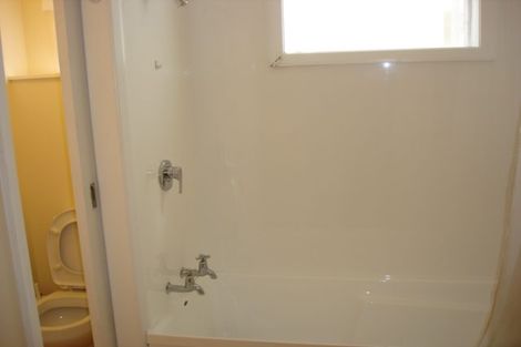 Photo of property in 2/50 Waitoa Road, Hataitai, Wellington, 6021