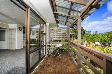Photo of property in 1/38 Birkdale Road, Birkdale, Auckland, 0626