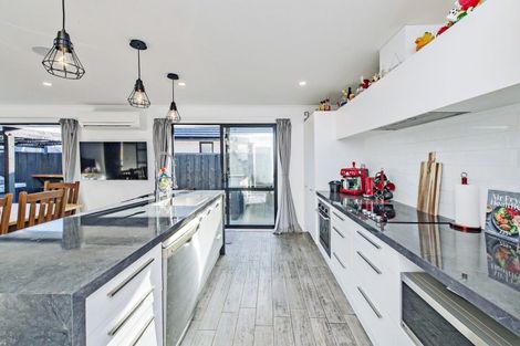 Photo of property in 11 Ragley Way, Rolleston, 7615