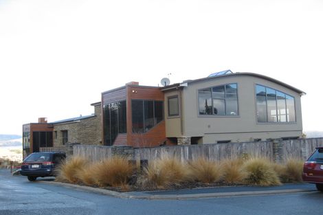 Photo of property in 2a London Lane, Queenstown, 9300