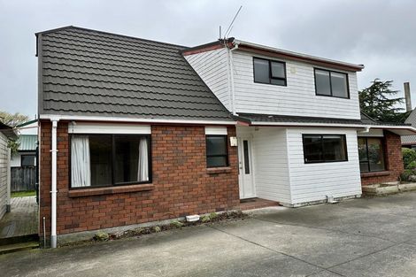 Photo of property in 4 Gregory Close, Palmerston North, 4414