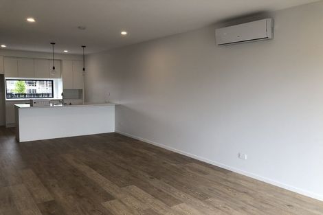 Photo of property in 17 Waka Moana Drive, Hobsonville, Auckland, 0616