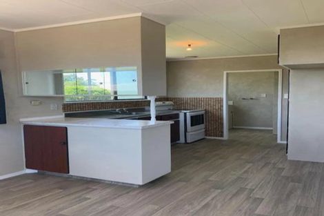 Photo of property in 8 Denmark Terrace, Midhirst, Stratford, 4394