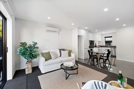 Photo of property in 9 Shingle Street, Sydenham, Christchurch, 8023