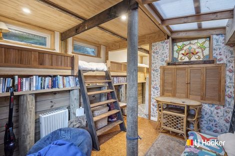 Photo of property in 2 Bacon Street, Broad Bay, Dunedin, 9014