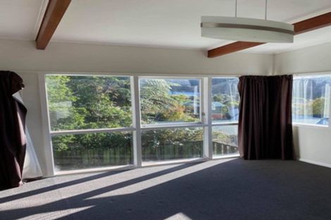 Photo of property in 50 Makara Road, Karori, Wellington, 6012