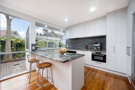 Photo of property in 9 Mattson Road, Pakuranga, Auckland, 2010