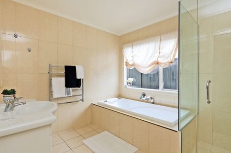 Photo of property in 111 Kent Terrace, Taradale, Napier, 4112