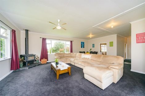 Photo of property in 15 Maunder Street, Marton, 4710