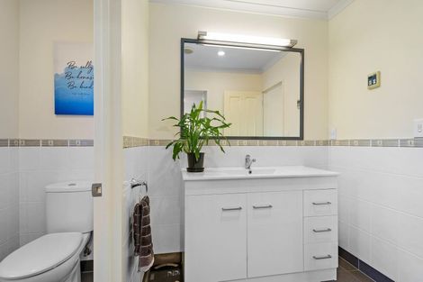 Photo of property in 4 Brancaster Place, Cambridge, 3434