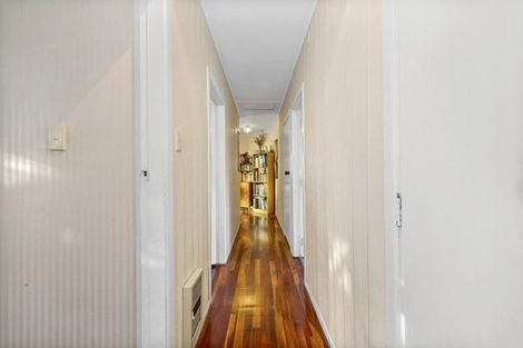 Photo of property in 24 Tiraumea Drive, Pakuranga, Auckland, 2010