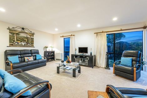 Photo of property in 20 The Masthead, Whitby, Porirua, 5024