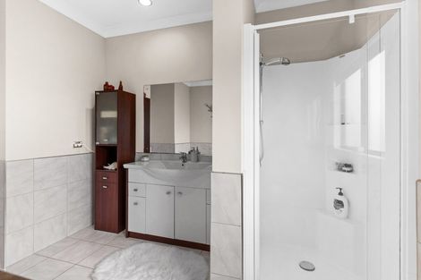 Photo of property in 1 Pinotage Drive, Greenmeadows, Napier, 4112