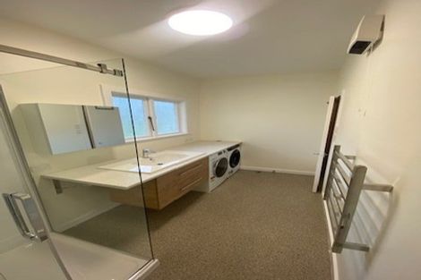 Photo of property in 1/27 Brougham Street, Mount Victoria, Wellington, 6011
